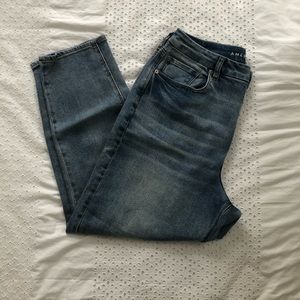 American Eagle mom jeans